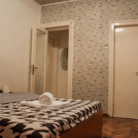 Strada Smardan 18 Apartment *